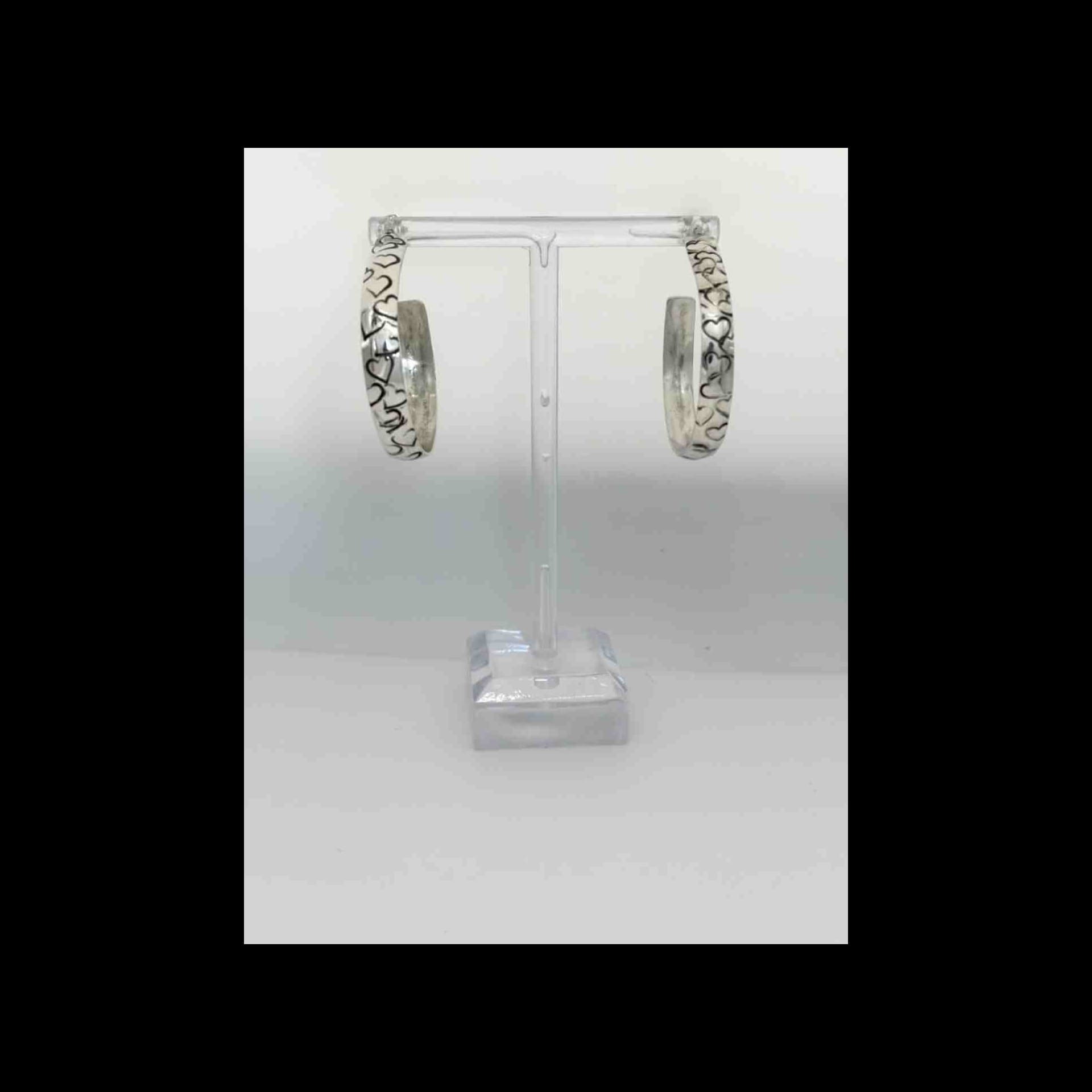 Hastiin earrings