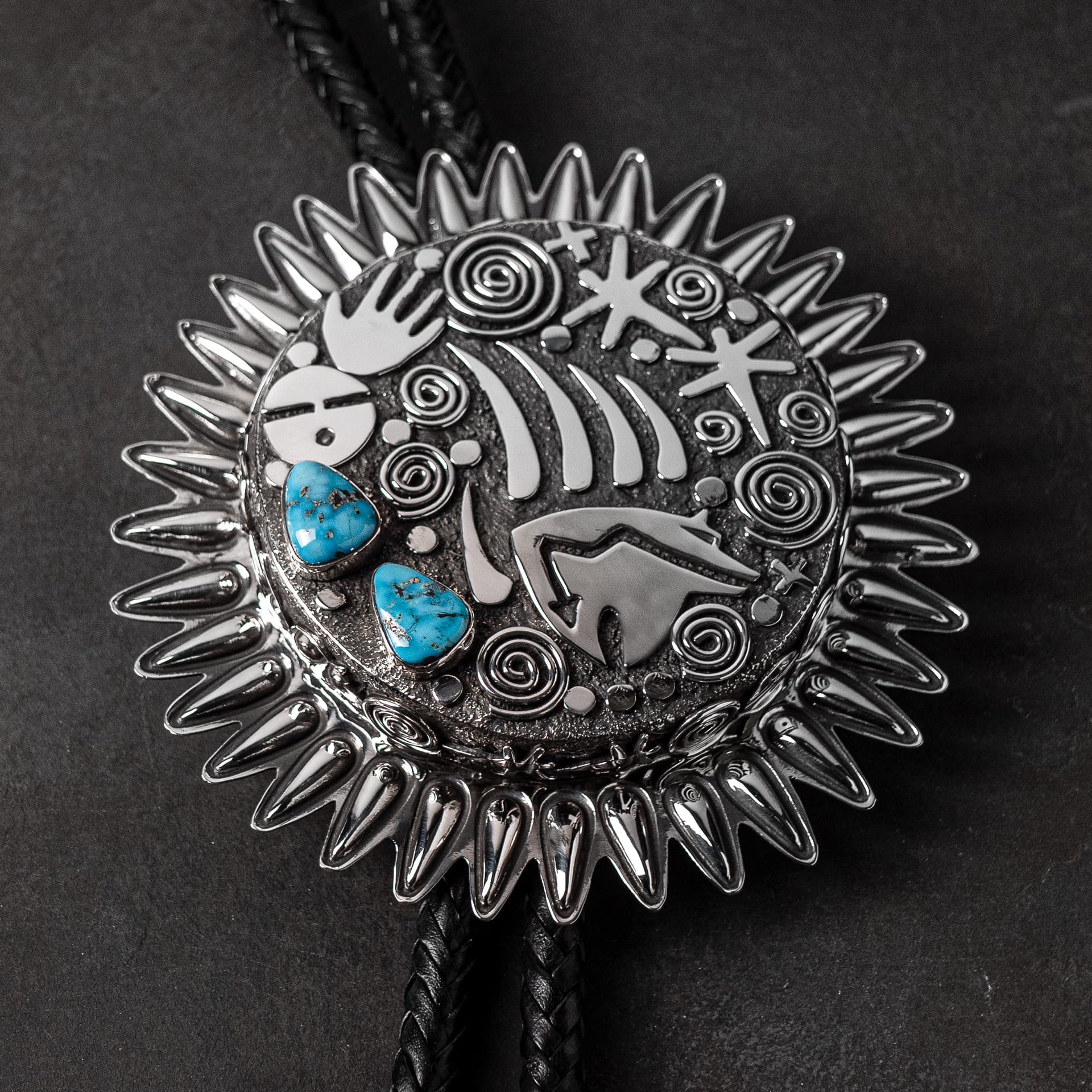 Sunburst bolo